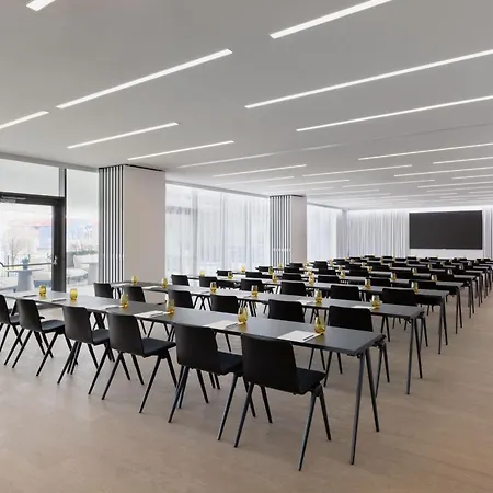 Отель The Passenger, A Tribute Portfolio 4*