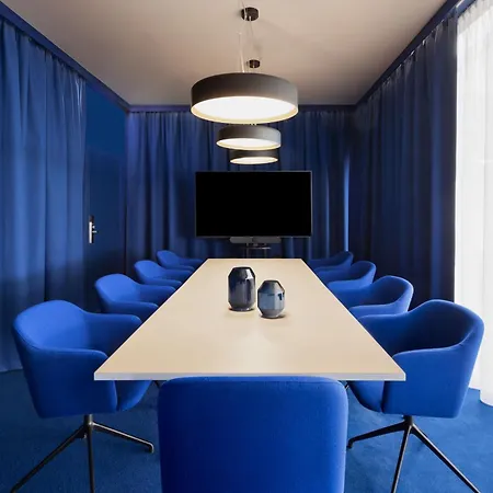 The Passenger, A Tribute Portfolio Hotel 4*